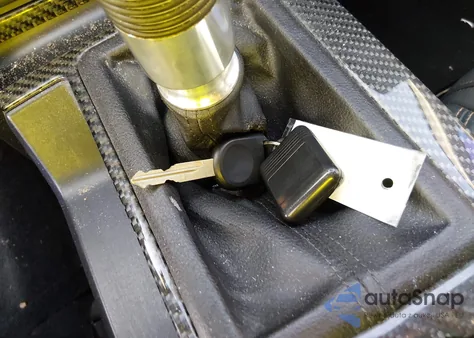 2007 Ford Mustang Gt Deluxe/Gt Premium z USA, uszkodzony, nr VIN 1ZVFT82HX75228763